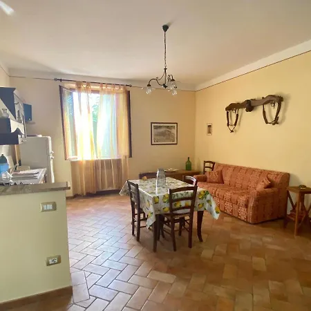 Apartment Agriturismo Agro Centorio *